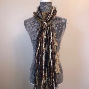 Yarn scarf